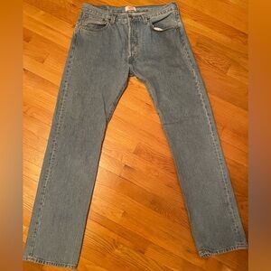 Levi’s Original Straight Leg 501 Button Fly 34x34